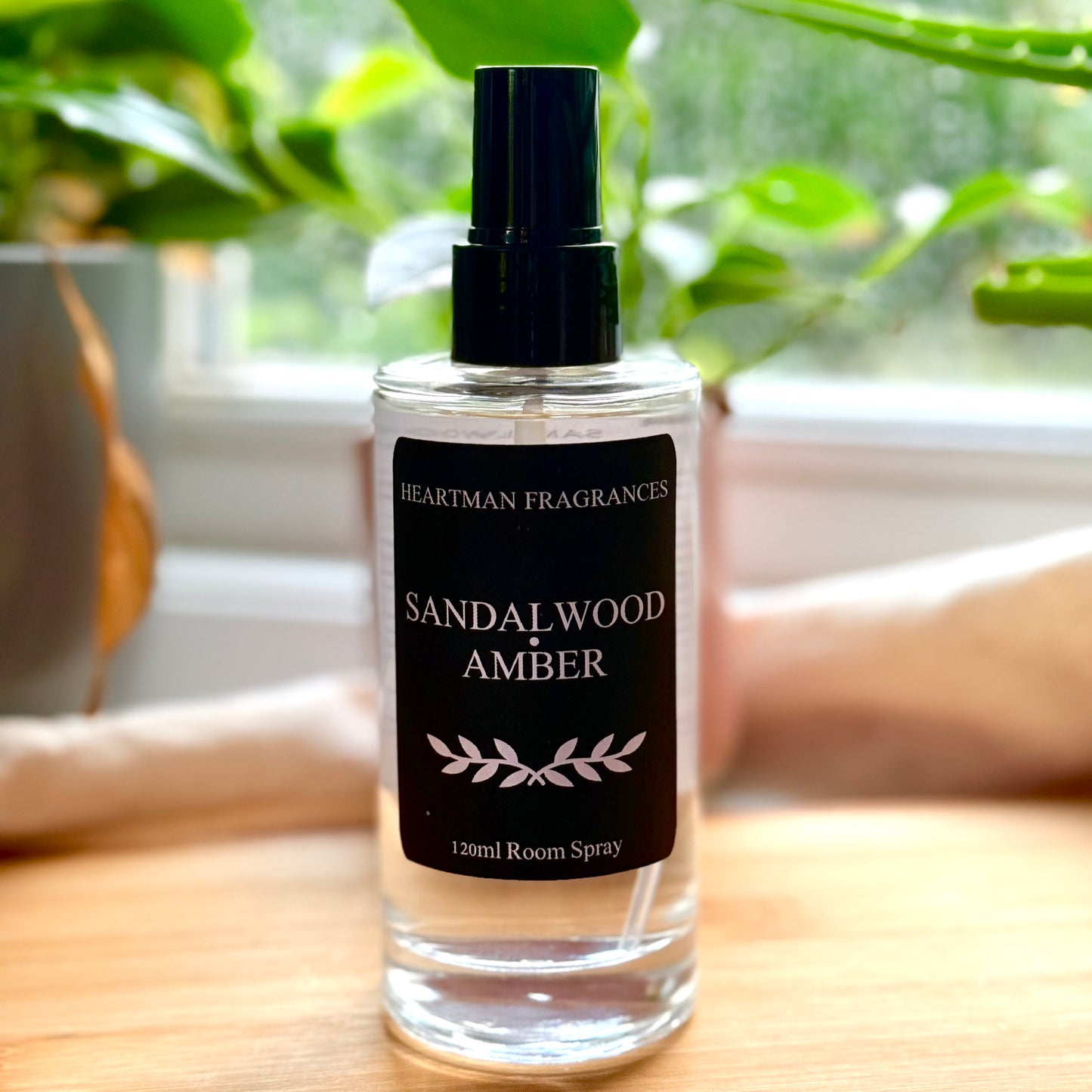 Sandalwood & Amber Luxury Room Spray 120ml | Instant Home Fragrance
