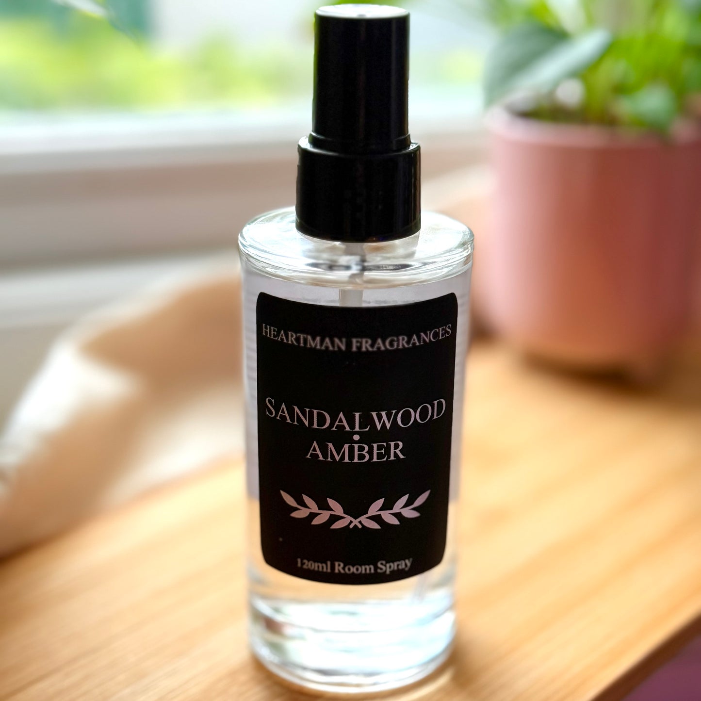 Sandalwood & Amber Luxury Room Spray 120ml | Instant Home Fragrance